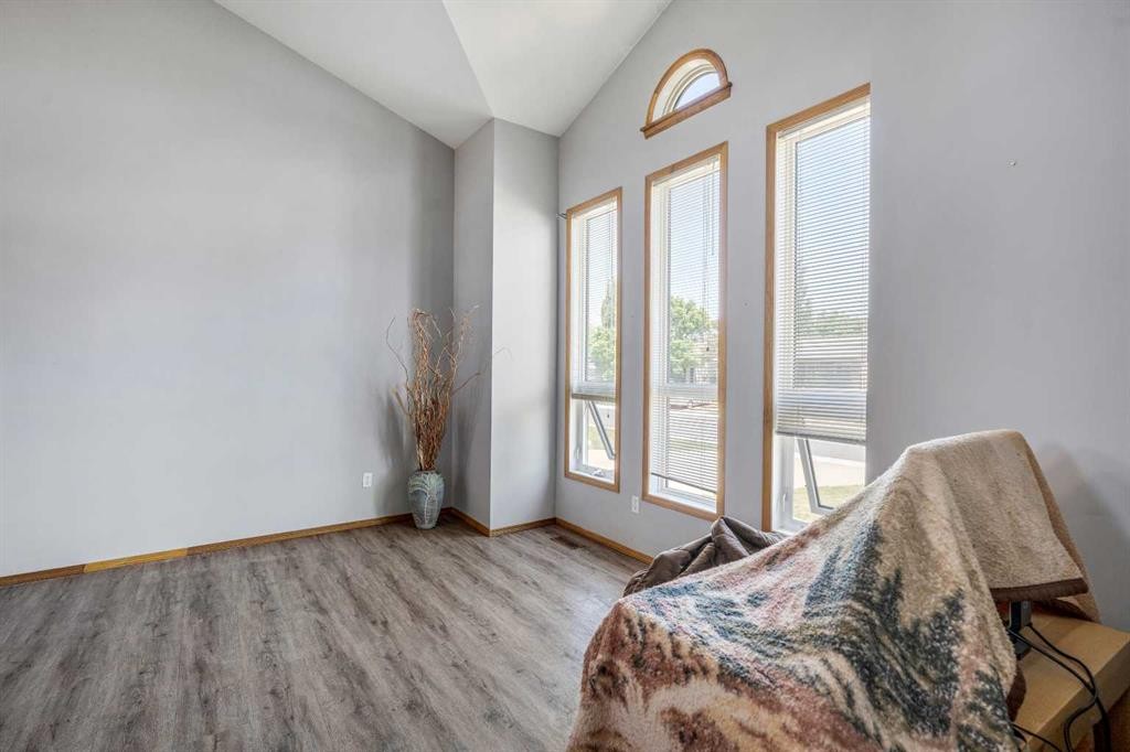 199 Mt Crandell Crescent West, Lethbridge, AB - Indoor