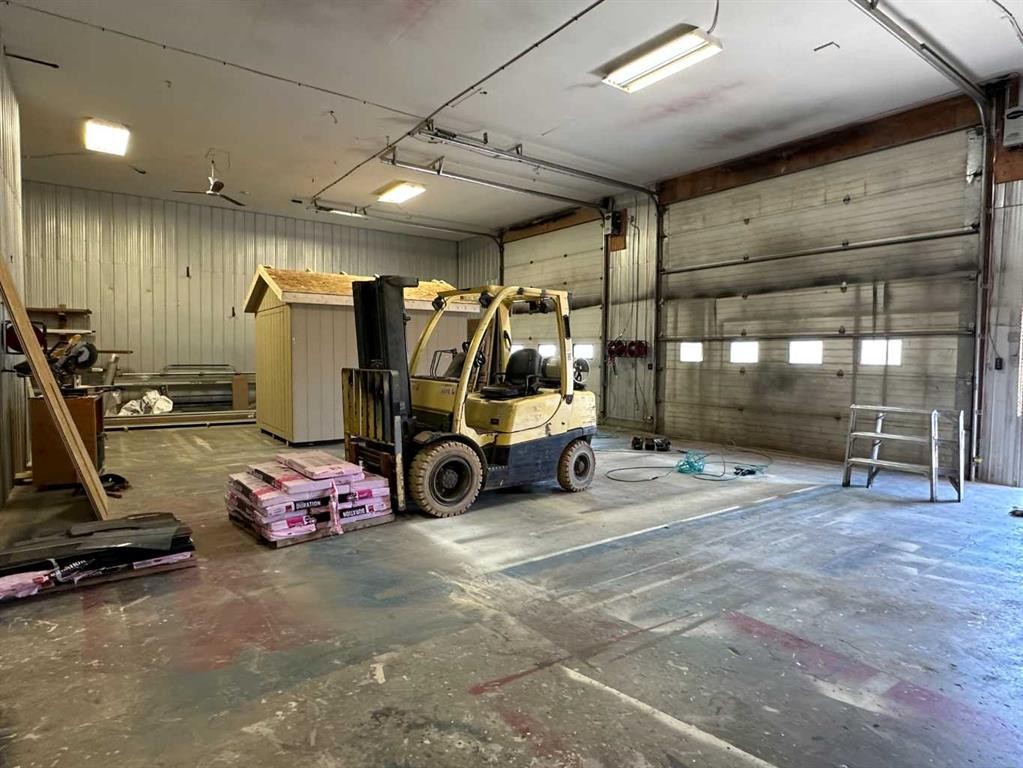 6002 60 Avenue, Taber, AB