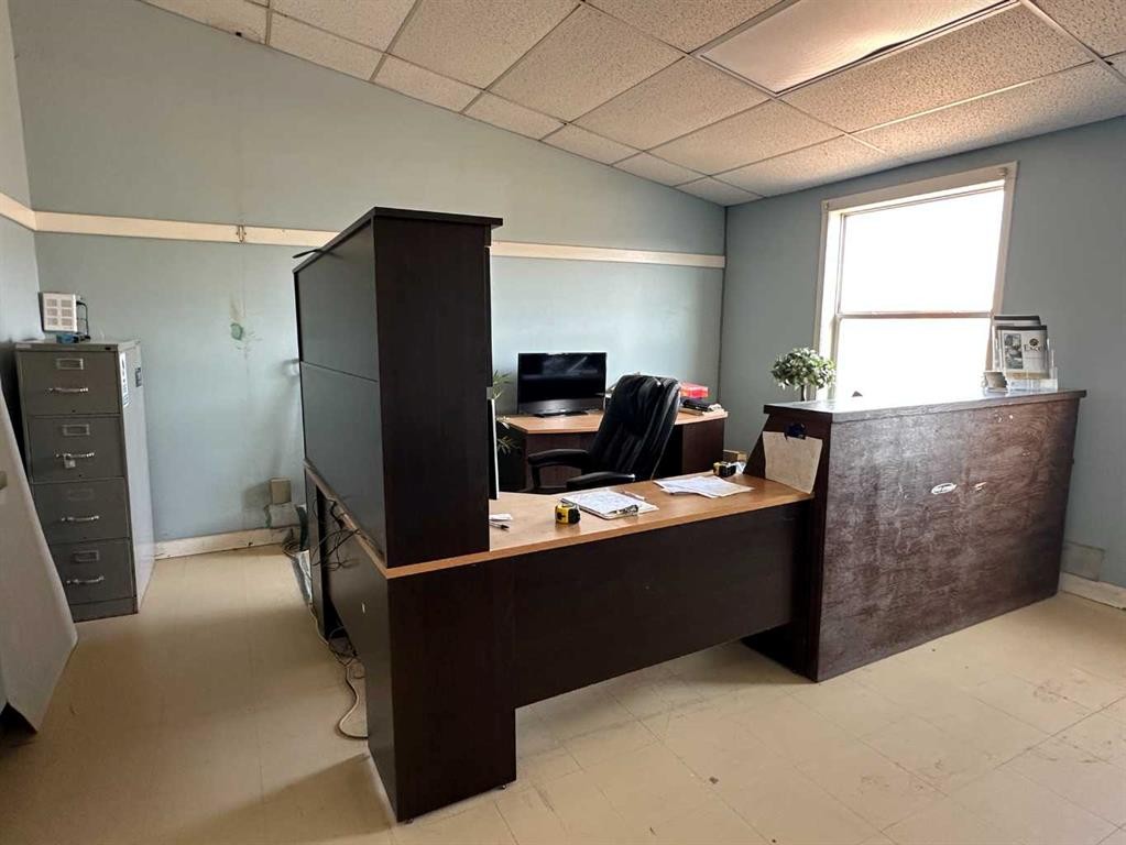 6002 60 Avenue, Taber, AB