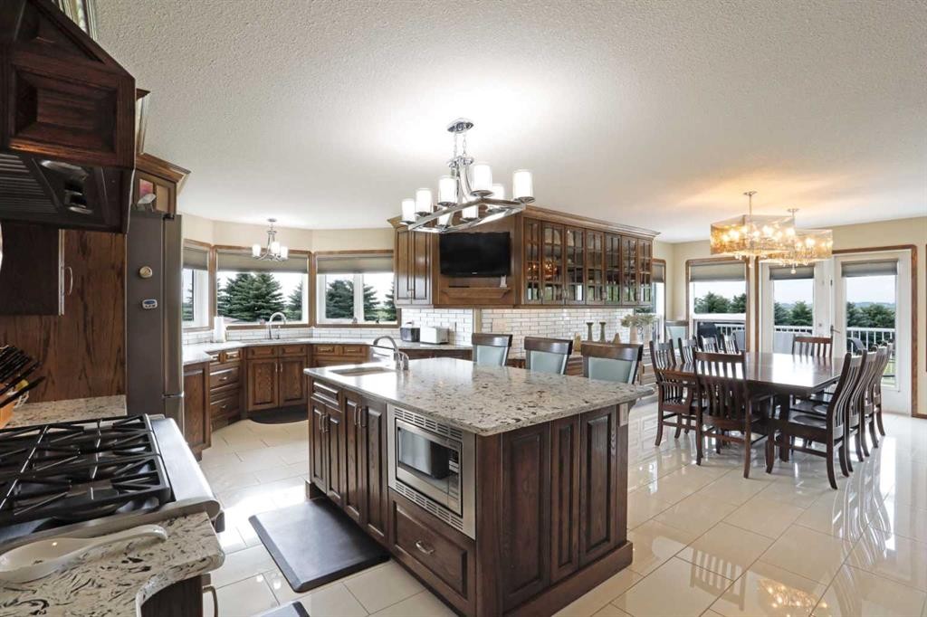 201076 Range Road 142, Rural Newell, County Of, AB - Indoor