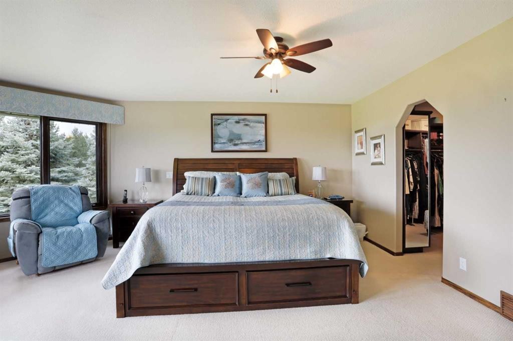 201076 Range Road 142, Rural Newell, County Of, AB - Indoor Photo Showing Bedroom