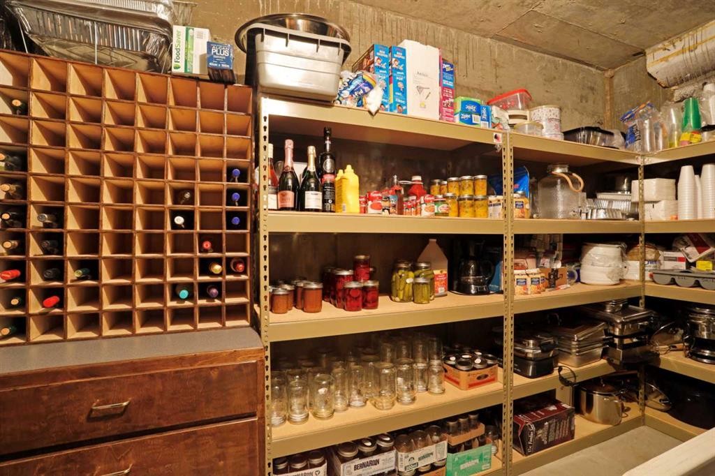 201076 Range Road 142, Rural Newell, County Of, AB - Indoor