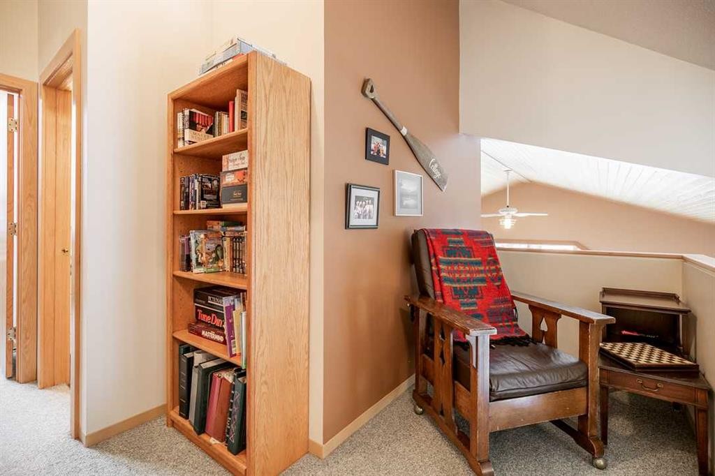 107 Mount View, Waterton Park, AB - Indoor