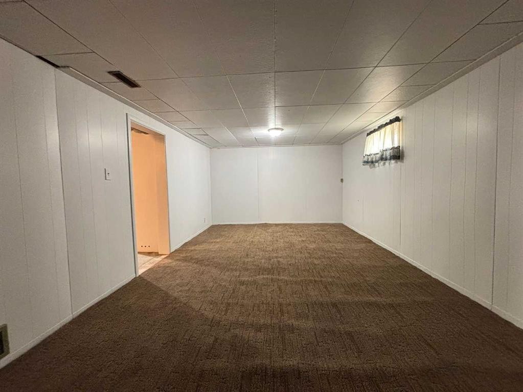 307 Centre Avenue, Coutts, AB - Indoor