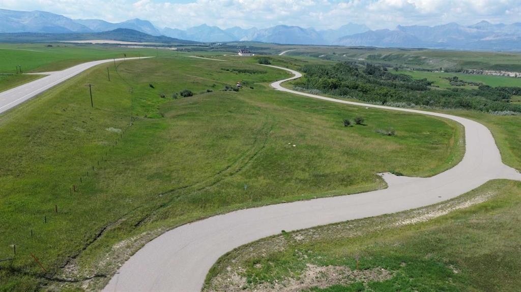 1 River View Way, Mountain View, AB