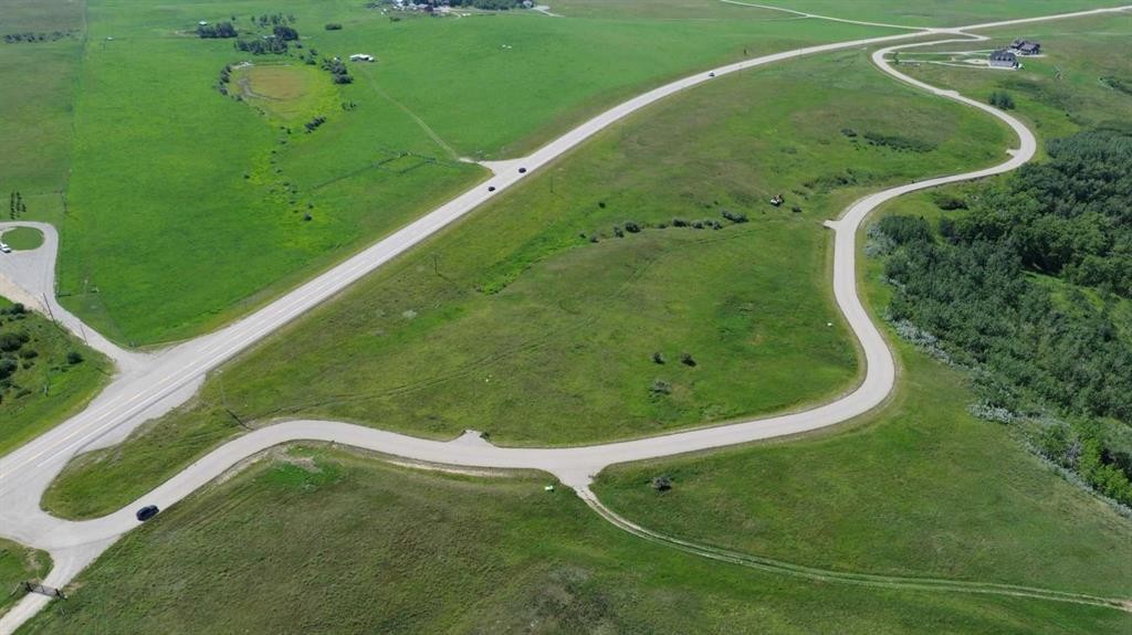 1 River View Way, Mountain View, AB