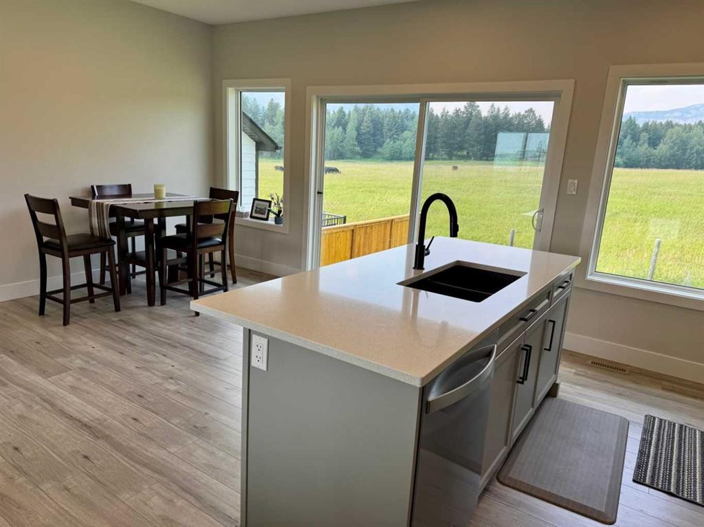 21426 29 Avenue, Bellevue, AB - Indoor