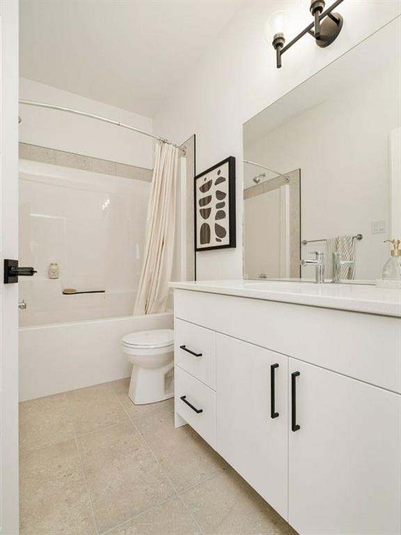3026 47 Street South, Lethbridge, AB - Indoor Photo Showing Bathroom