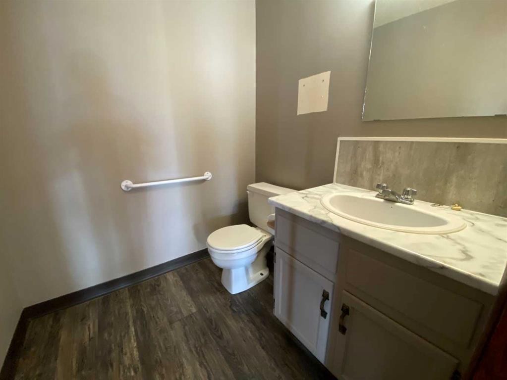 2138 213 Street, Bellevue, AB