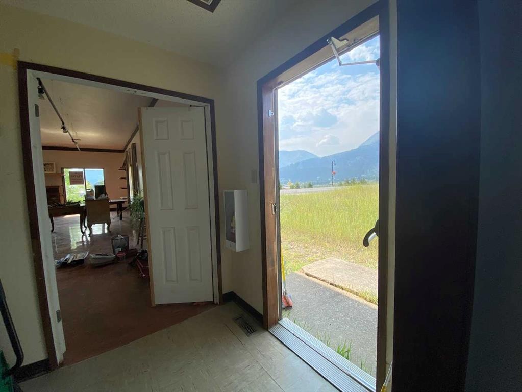 2138 213 Street, Bellevue, AB