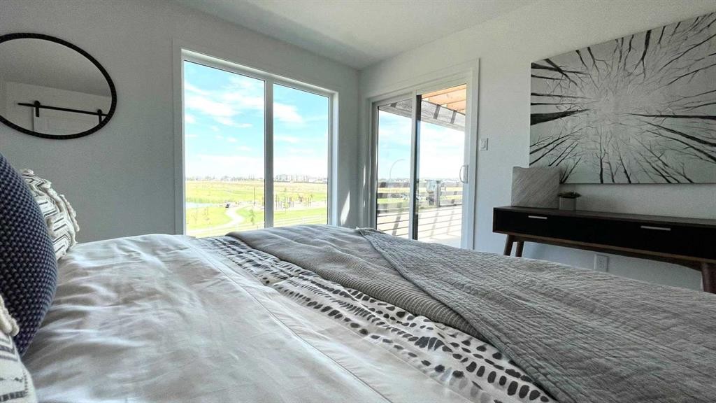 401 Blackwolf Boulevard North, Lethbridge, AB - Indoor Photo Showing Bedroom