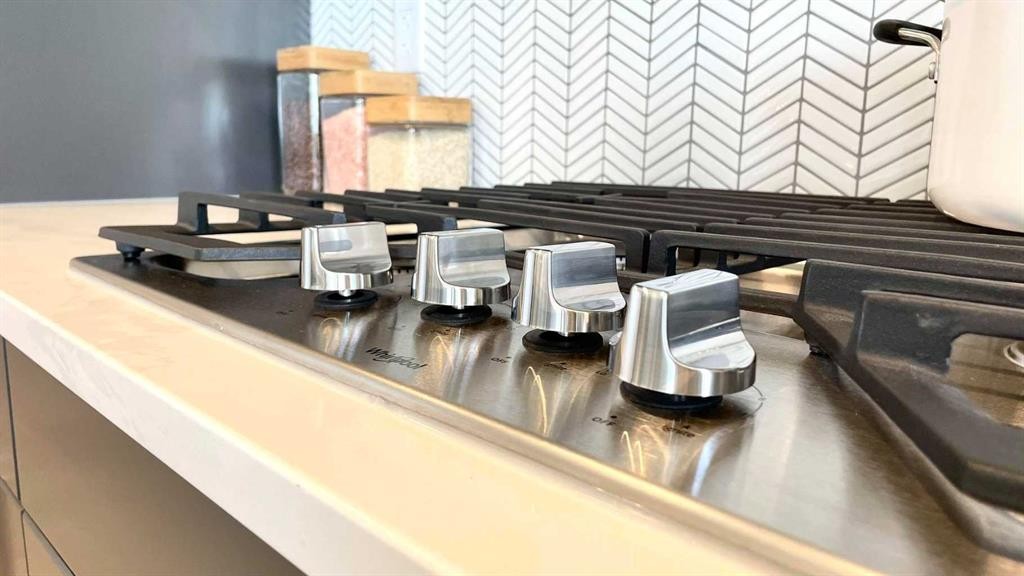 401 Blackwolf Boulevard North, Lethbridge, AB - Indoor Photo Showing Other Room