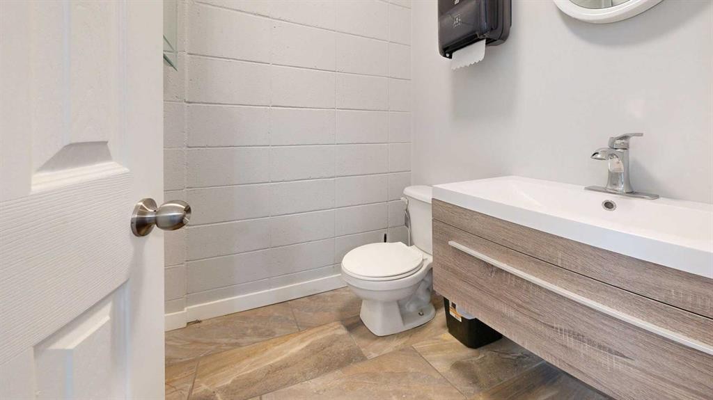 3126 2 Avenue North, Lethbridge, AB