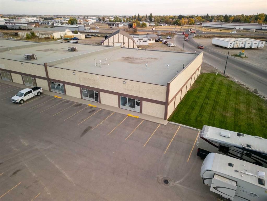 3002 2 Avenue North, Lethbridge, AB