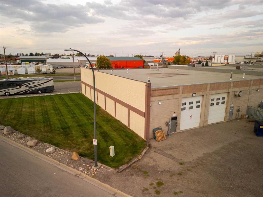 3002 2 Avenue North, Lethbridge, AB
