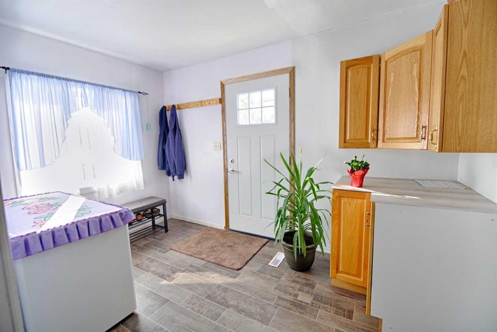 143046 Range Road 171, Rural Taber, M.D. Of, AB - Indoor