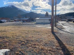 2131 (Unit 1) 128 Street Blairmore, AB T0K 0E0