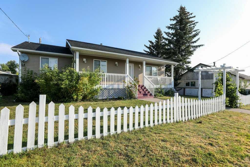 117 21 Street, Fort Macleod, AB - Outdoor With Deck Patio Veranda