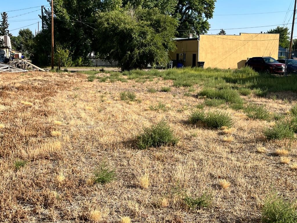 212 5Th Avenue West, Bow Island, AB