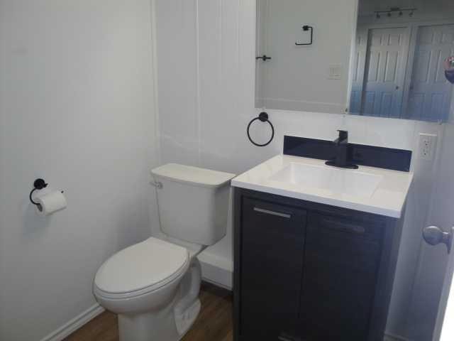 262-2300 13 Street North, Lethbridge, AB