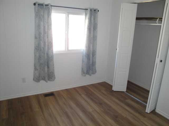 262-2300 13 Street North, Lethbridge, AB