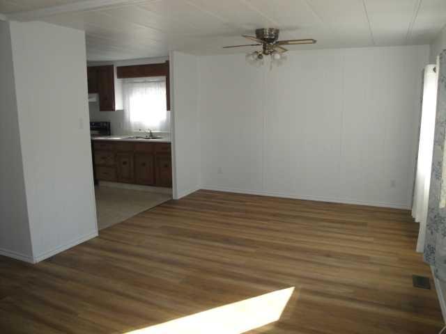 262-2300 13 Street North, Lethbridge, AB