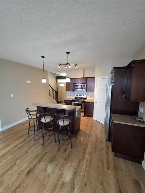 2216 18 Avenue, Coaldale, AB - Indoor
