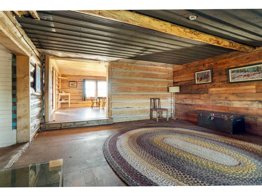 13042A 270 Range Road Range, Beazer, AB