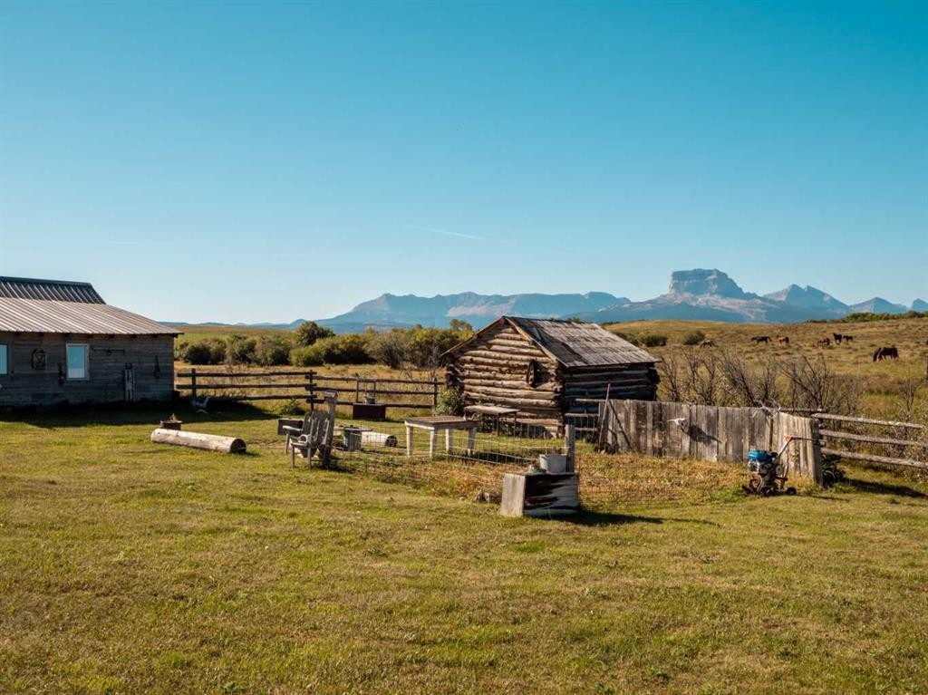 13042A 270 Range Road Range, Beazer, AB