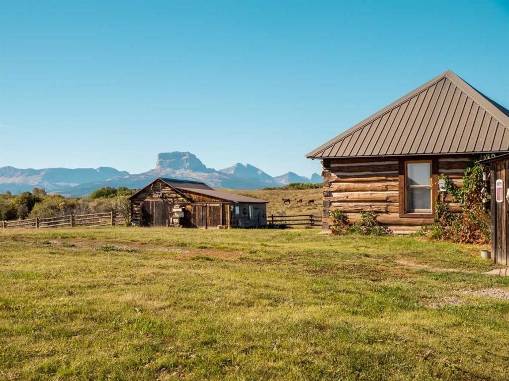 13042A 270 Range Road Range, Beazer, AB