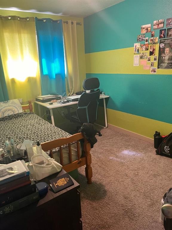 939 2Nd Avenue North, Vauxhall, AB - Indoor Photo Showing Bedroom