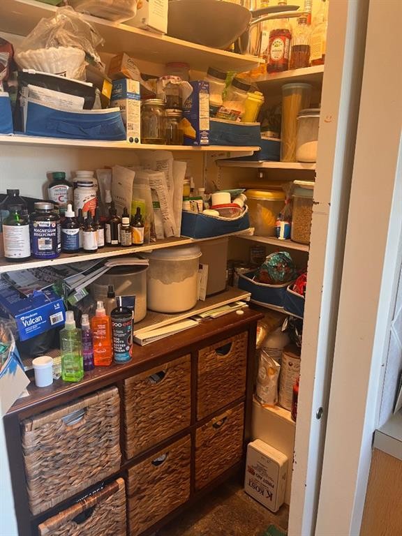 939 2Nd Avenue North, Vauxhall, AB - Indoor