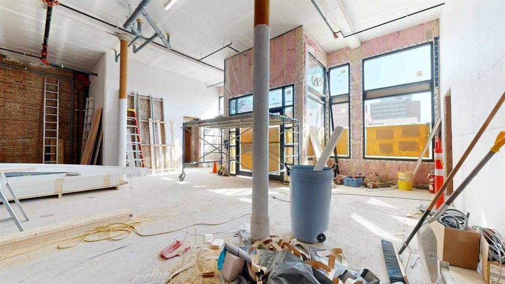 411 3 Avenue South, Lethbridge, AB