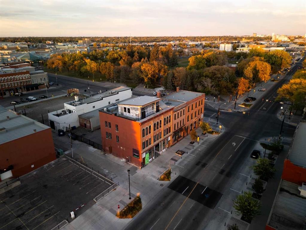 411 3 Avenue South, Lethbridge, AB