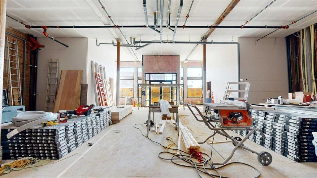 411 3 Avenue South, Lethbridge, AB