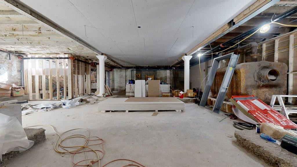 411 3 Avenue South, Lethbridge, AB