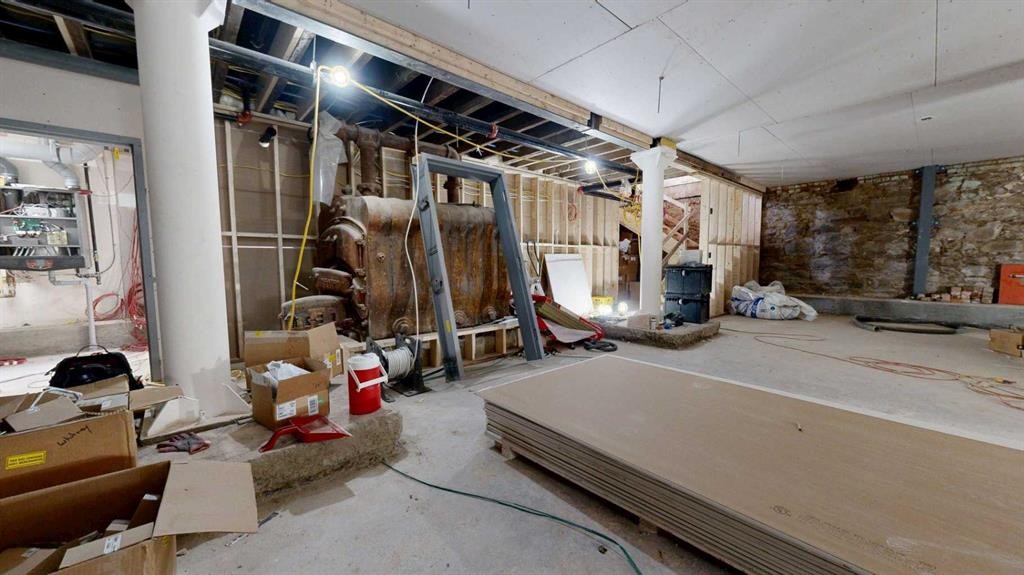 411 3 Avenue South, Lethbridge, AB