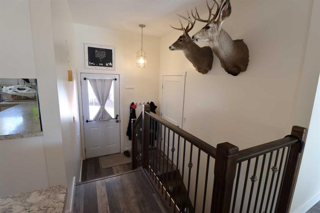 4615 52 Ave, Taber, AB - Indoor Photo Showing Other Room