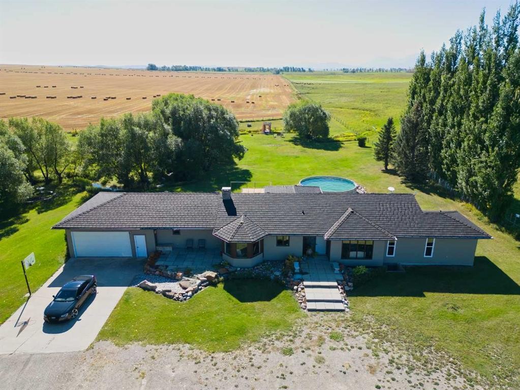 42082 Range Road 274, Hill Spring, AB - Outdoor With View