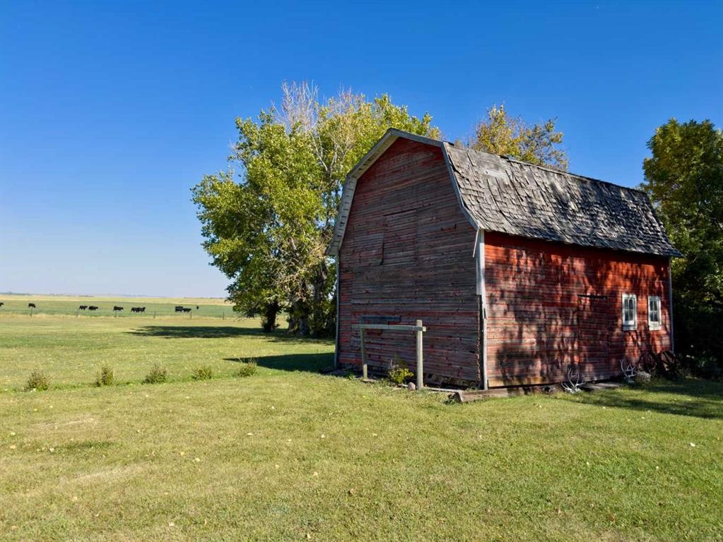 42082 Range Road 274, Hill Spring, AB - Outdoor