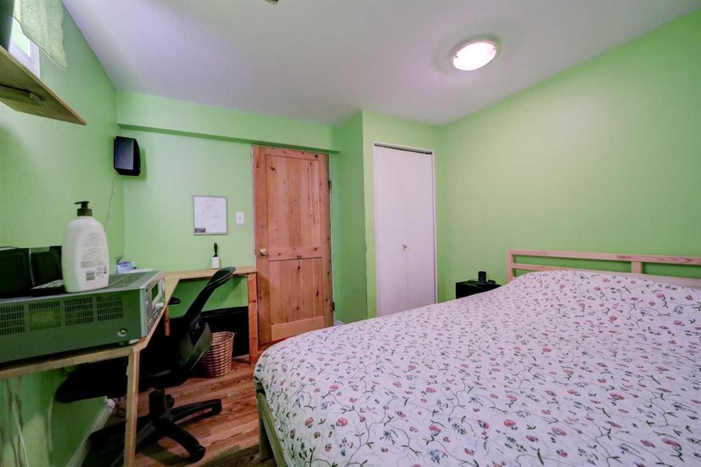 452 16 Street, Fort Macleod, AB - Indoor Photo Showing Bedroom