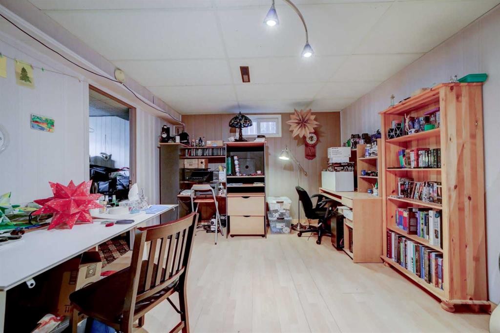 452 16 Street, Fort Macleod, AB - Indoor