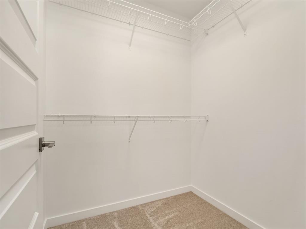 734 Violet Place West, Lethbridge, AB - Indoor With Storage