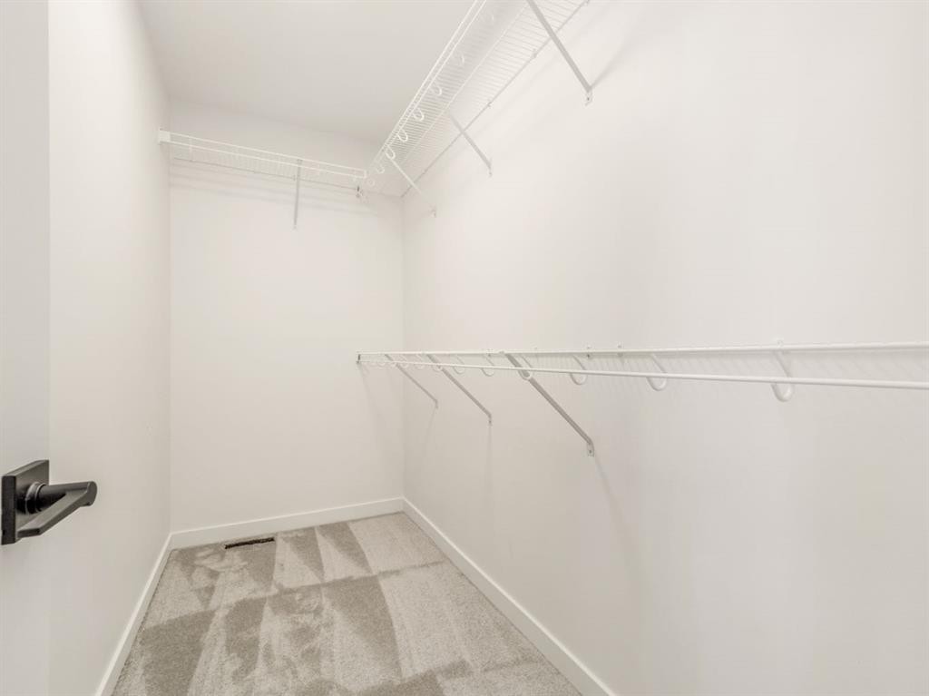 742 Violet Place West, Lethbridge, AB - Indoor With Storage