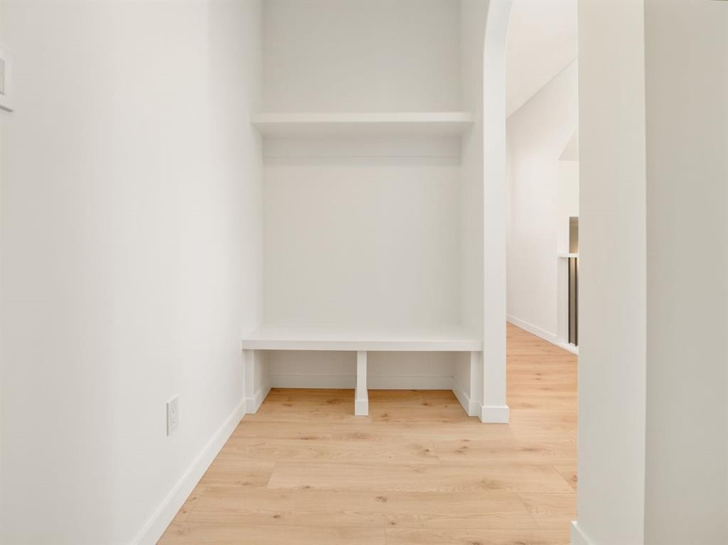 2528 43 Street South, Lethbridge, AB - Indoor