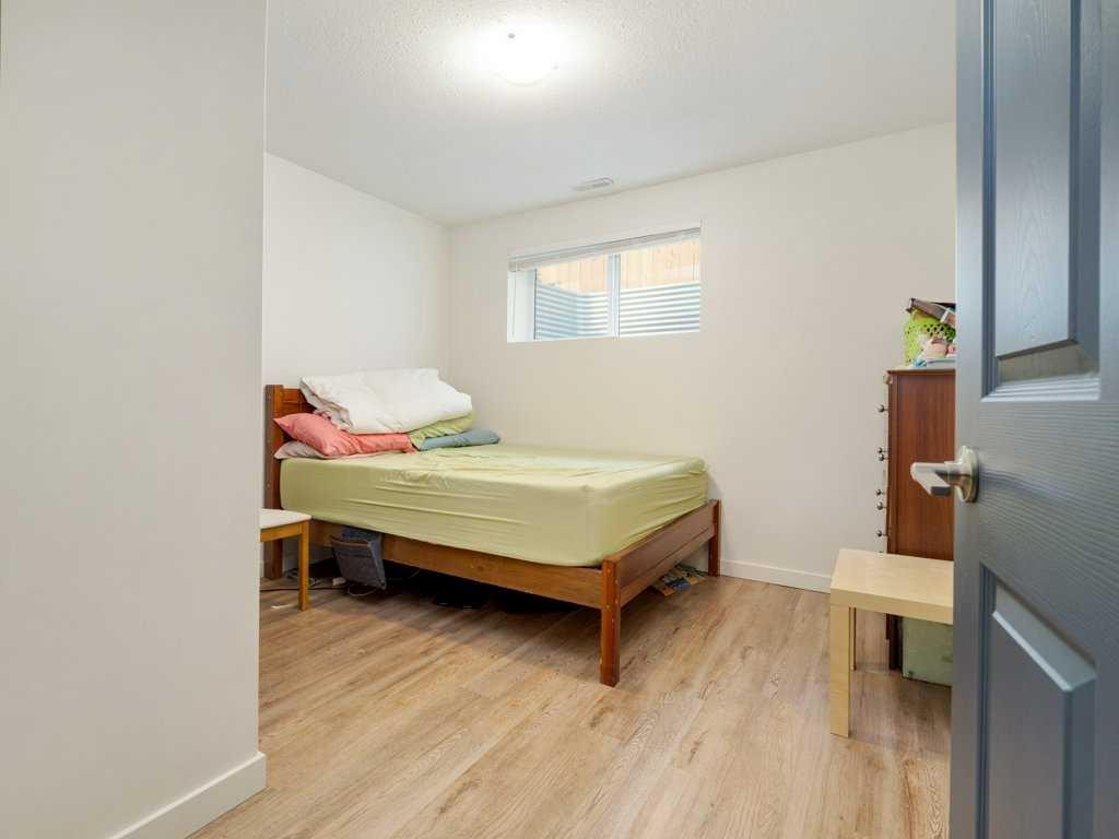 660 Aquitania Boulevard West, Lethbridge, AB - Indoor Photo Showing Bedroom