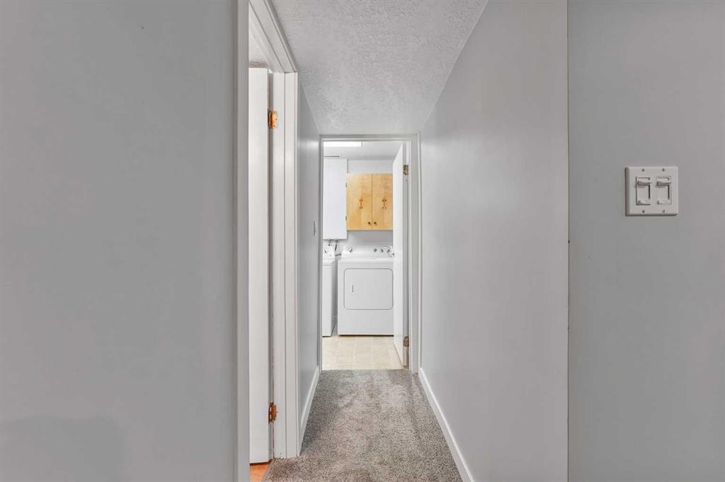 486N 100E, Raymond, AB - Indoor Photo Showing Other Room