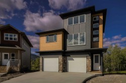 8602 25 Avenue Coleman, AB T0K 0M0