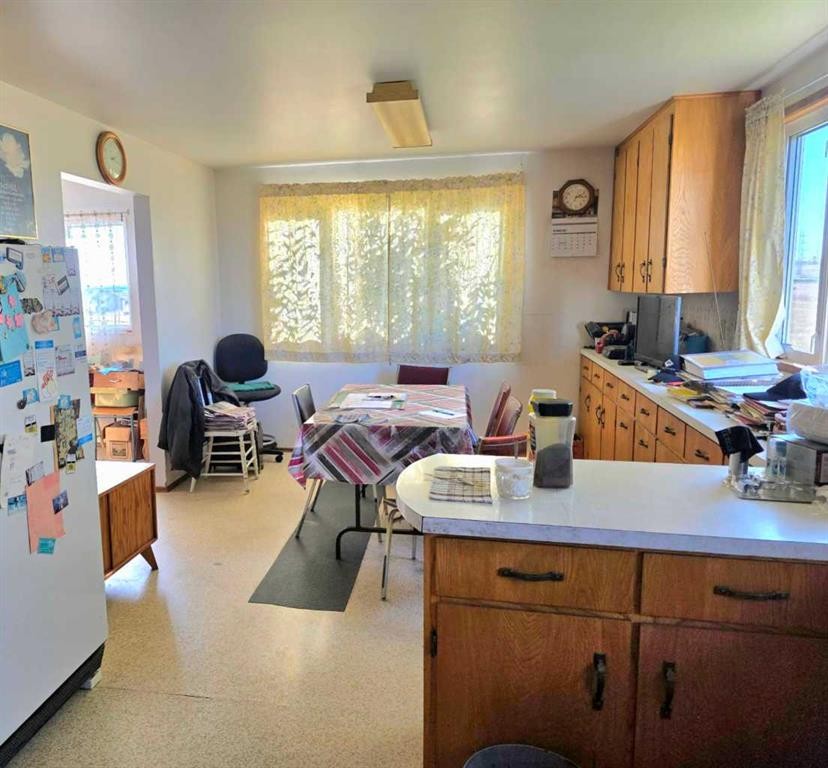 221036 Twp Rd 9-1A Township, Rural Lethbridge County, AB - Indoor Photo Showing Kitchen