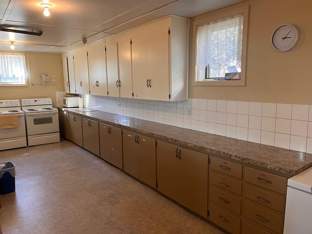 401 Main Street Nw, Milk River, AB